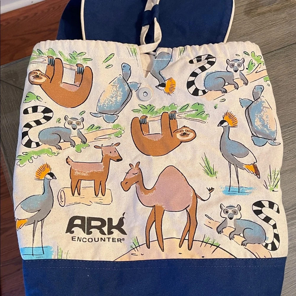 Ark Encounter - Ararat Ridge Zoo Backpack - Animal Print